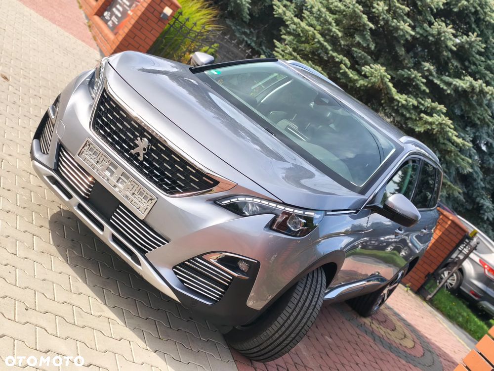 Peugeot 5008 - 3