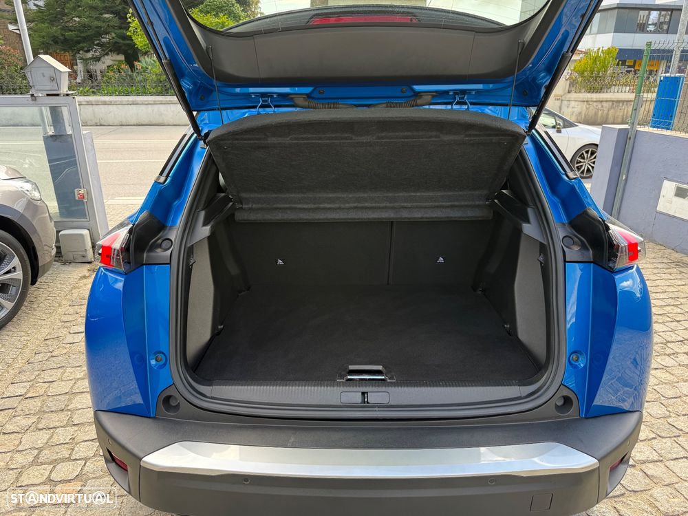 Peugeot e-2008 GT - 15