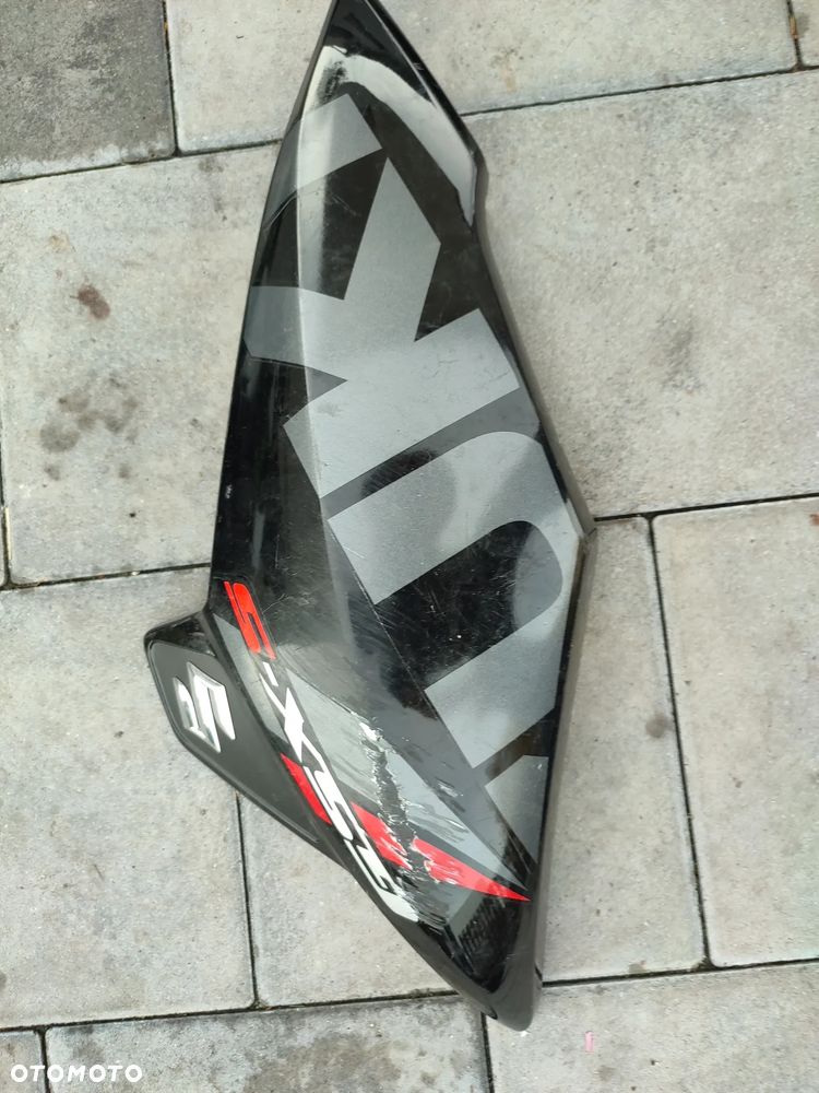 Owiewka, osłona prawa, bok, boczek prawy Suzuki GSX-S 125 - 3