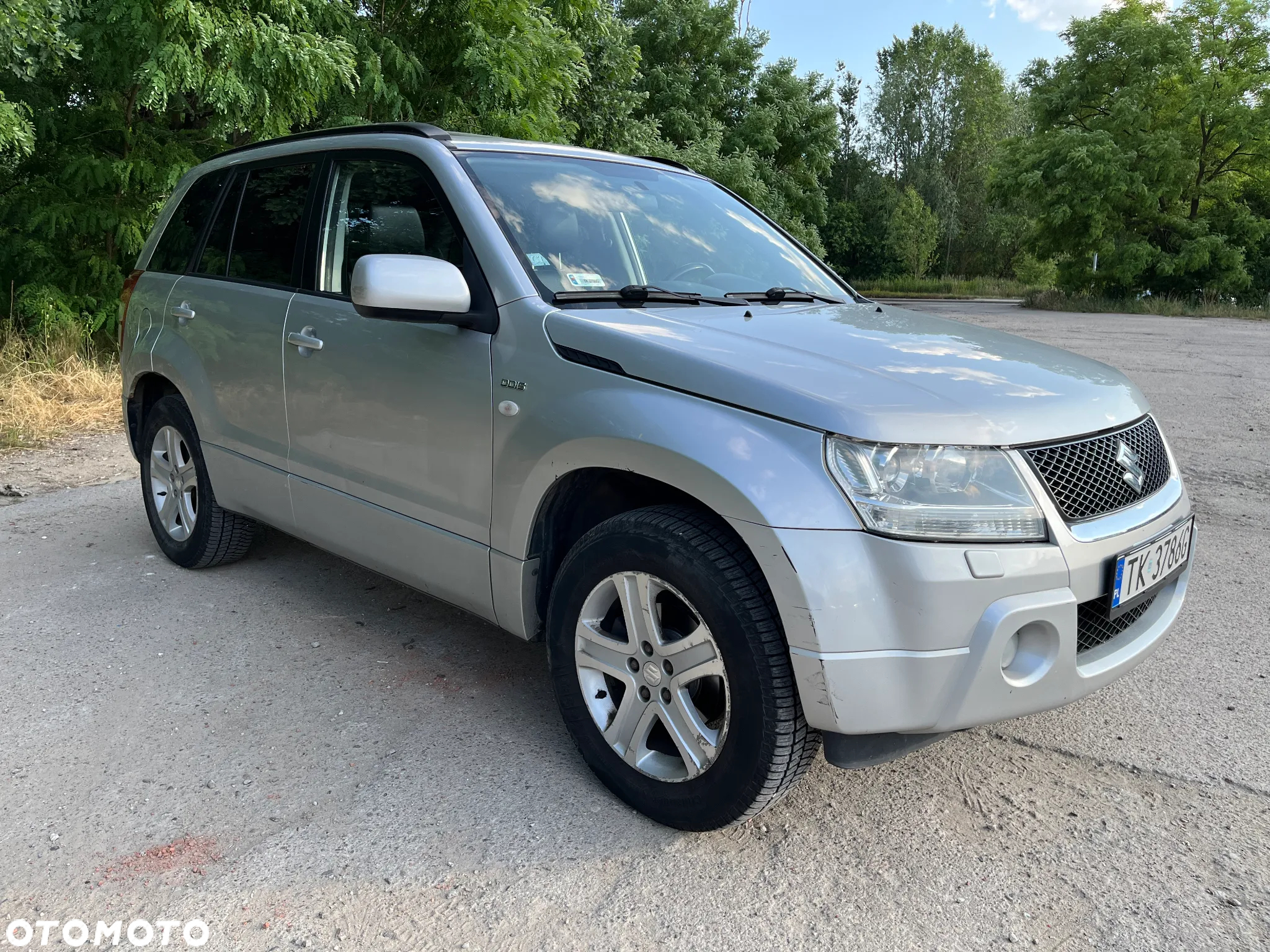 Suzuki Grand Vitara 1.9 DDiS Premium EU5 - 2