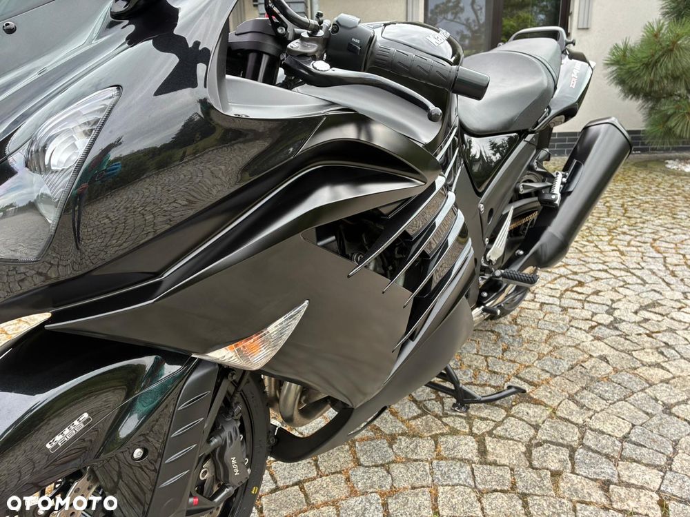Kawasaki ZZR - 17