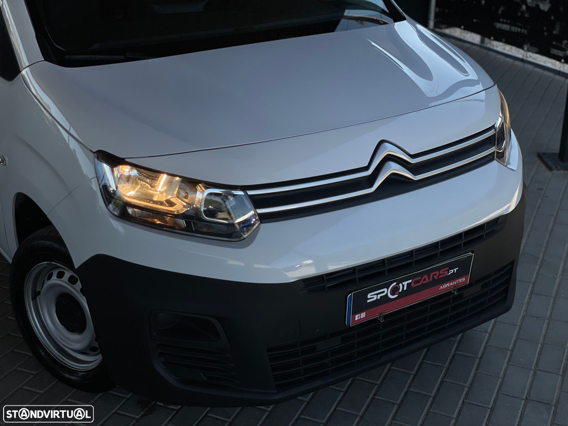 Citroën Berlingo 1.5 BlueHDi M Shine - 2