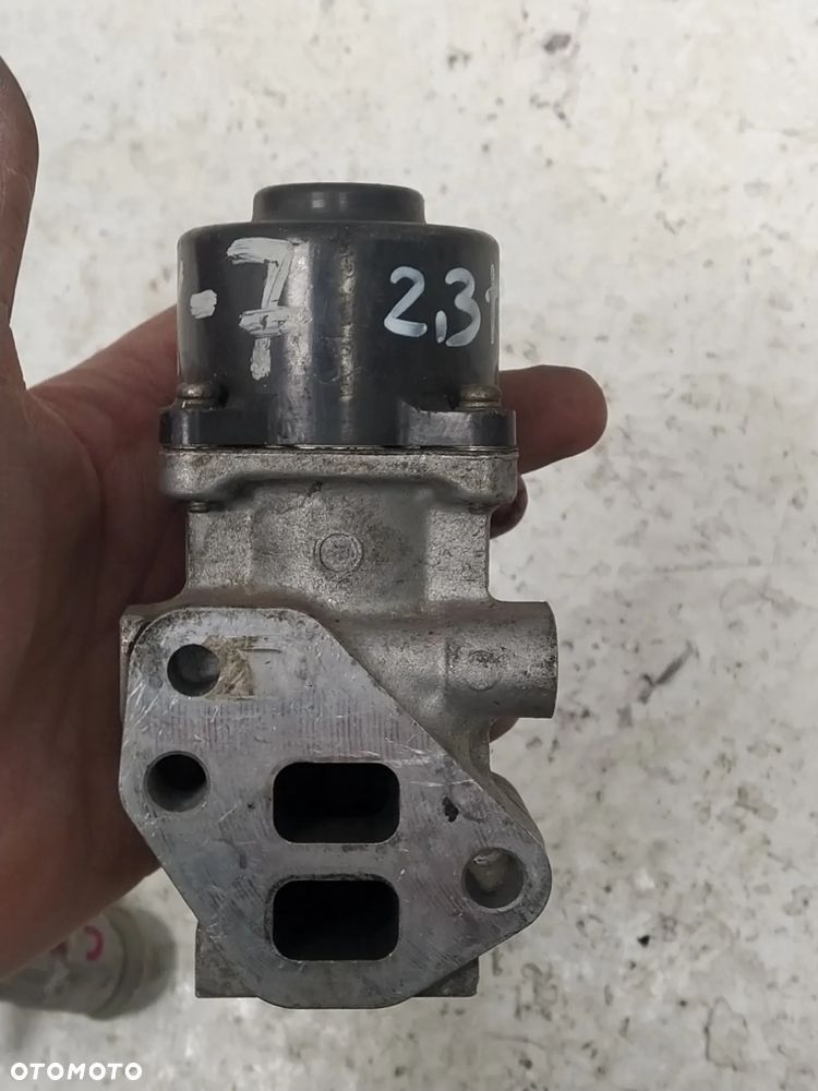 MAZDA CX-7 2.3 T OBUDOWA TERMOSTATU ZAWÓR EGR - 18