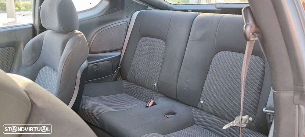 Hyundai Coupe 1.6 16V FX - 11