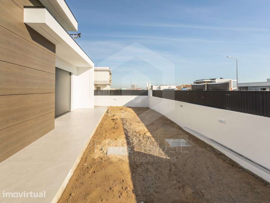 Moradia térrea T4 com piscina em Azeitão - Grande imagem: 5/51