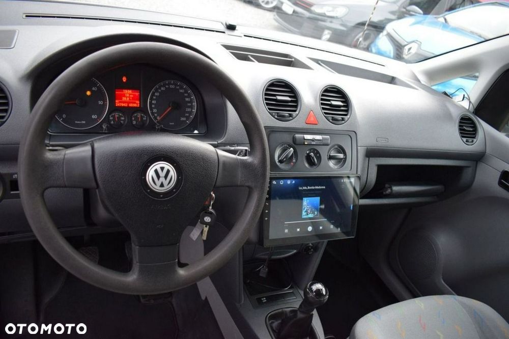 Volkswagen CADDY - 8