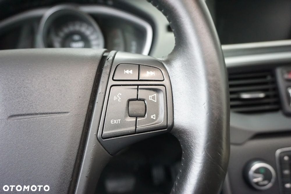 Volvo V40 D2 Geartronic Kinetic - 32