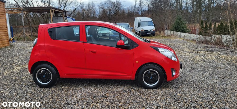 Chevrolet Spark - 31