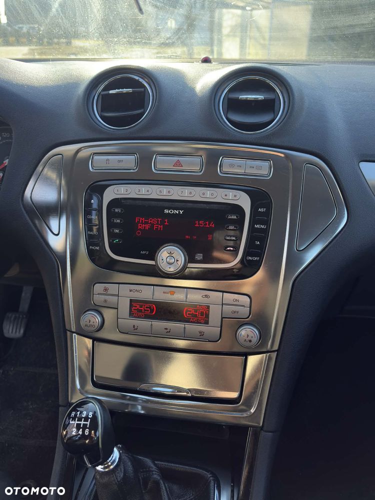 Ford Mondeo 2.0 TDCi Titanium - 8