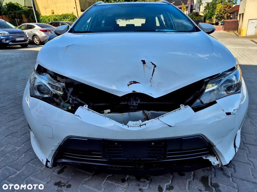 Toyota Auris - 21