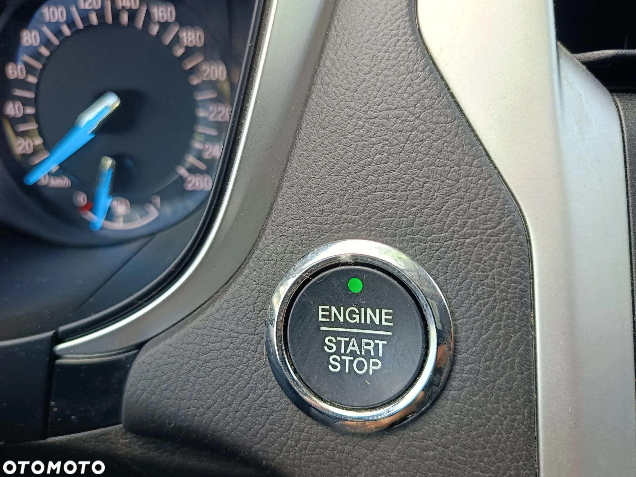 Ford Mondeo 1.5 EcoBoost Gold Edition - 27