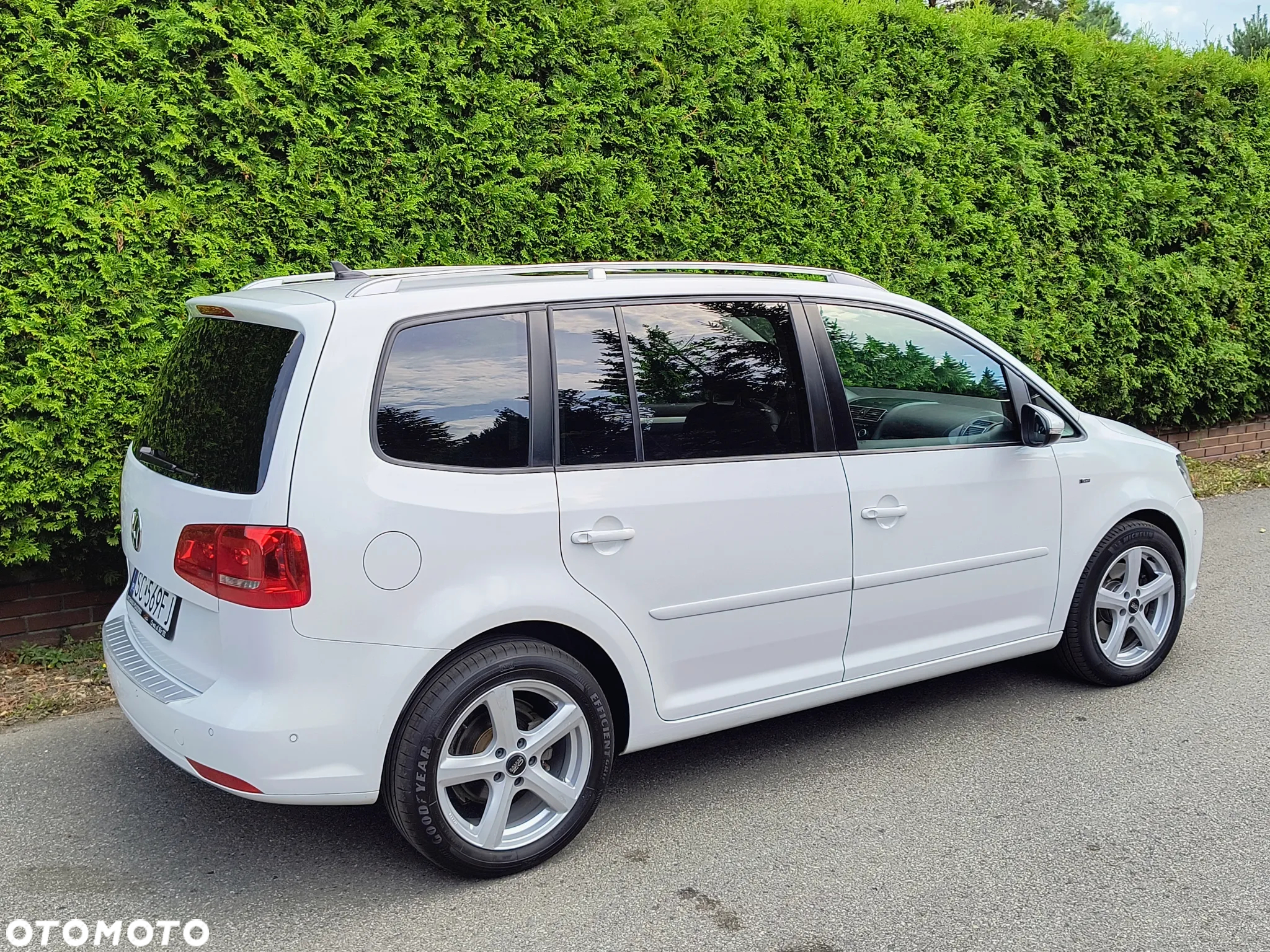 Volkswagen Touran 1.4 TSI DSG Cup - 9