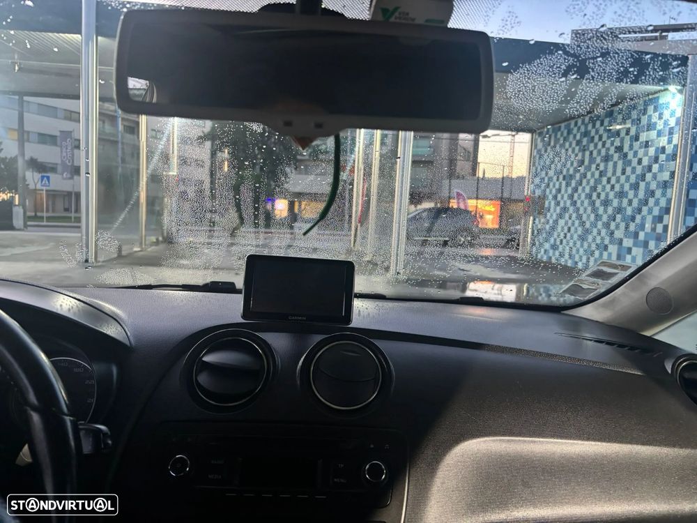 SEAT Ibiza SC 1.6 TDi FR - 8