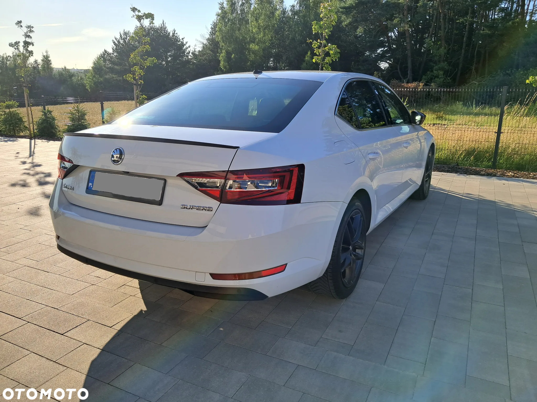 Skoda Superb 2.0 TDI L&K DSG - 6
