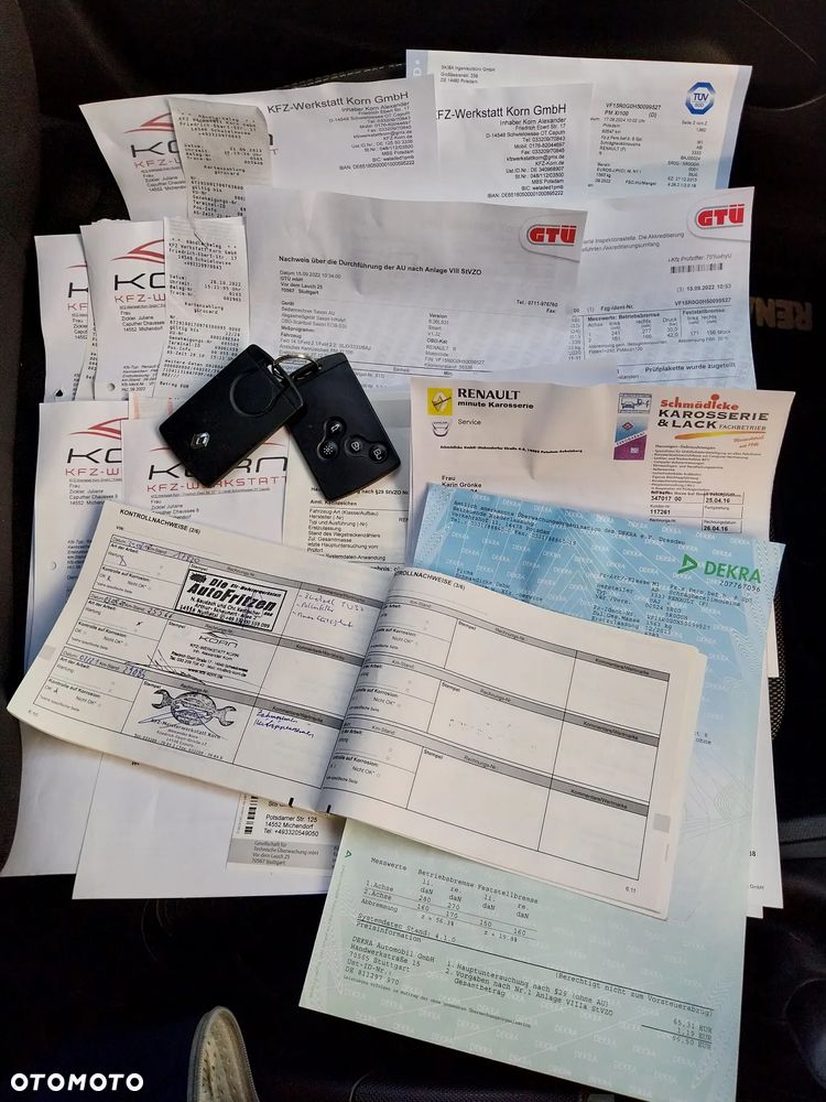 Renault Clio 1.2 16V 75 Business - 9