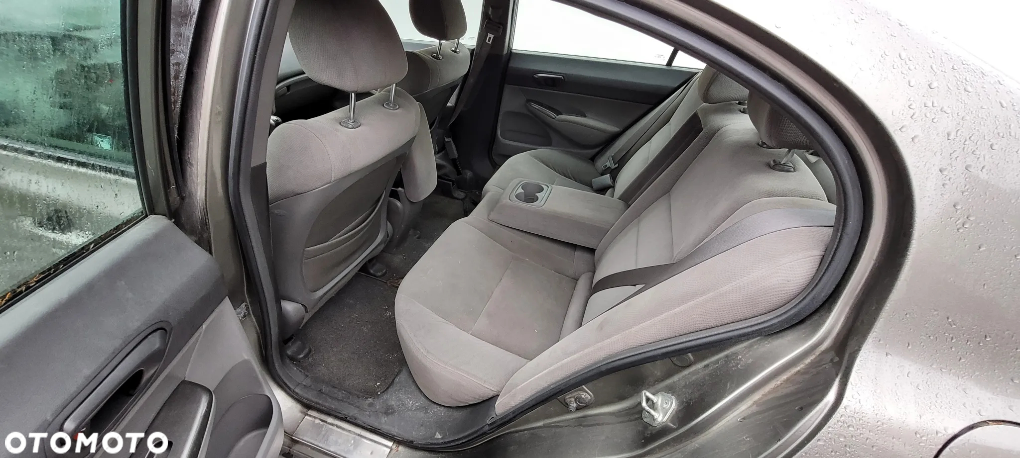 honda civic VIII sedan kod koloru NM701M na śrubki - 9