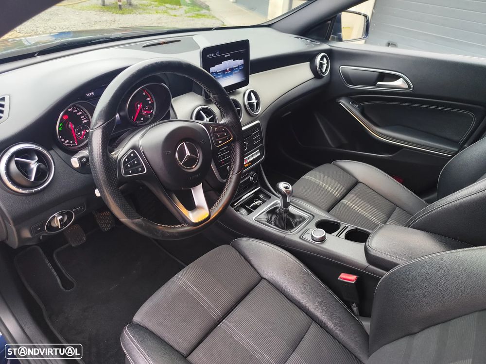 Mercedes-Benz CLA 180 d Shooting Brake - 5