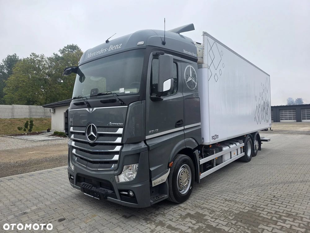 Mercedes-Benz / ACTROS / 2545 / E 6 / CHŁODNIA + WINDA - 27