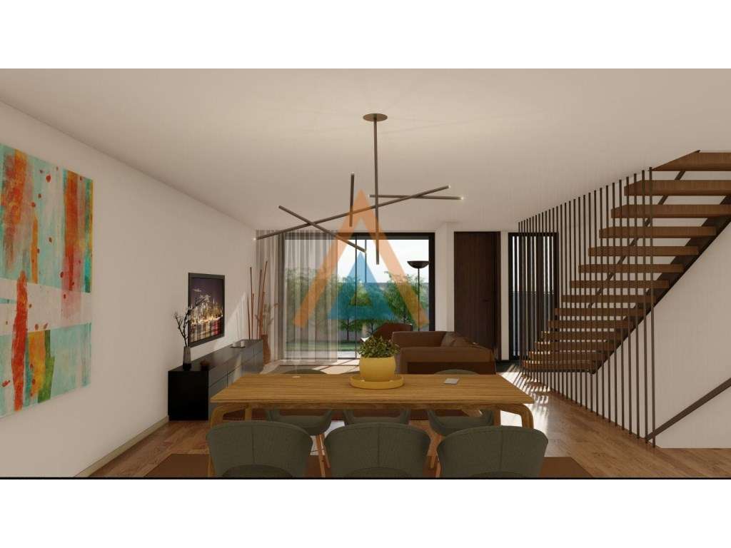Moradia em Banda T3 Duplex - São Félix da Marinha - V. N. Gaia - Grande imagem: 2/26