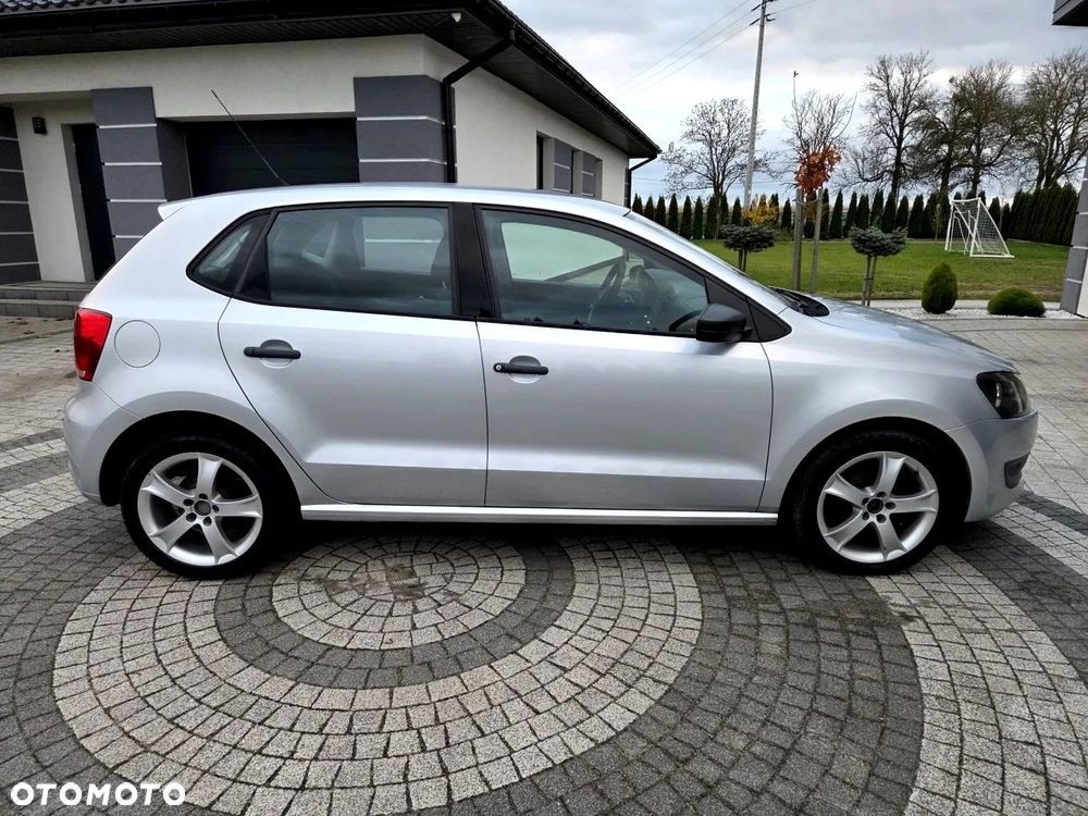 Volkswagen Polo - 5
