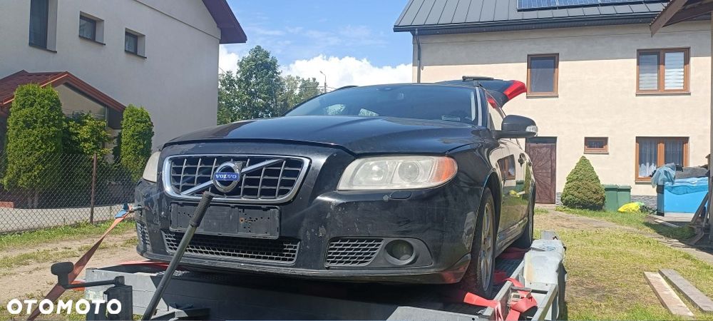 Volvo V70 - 3