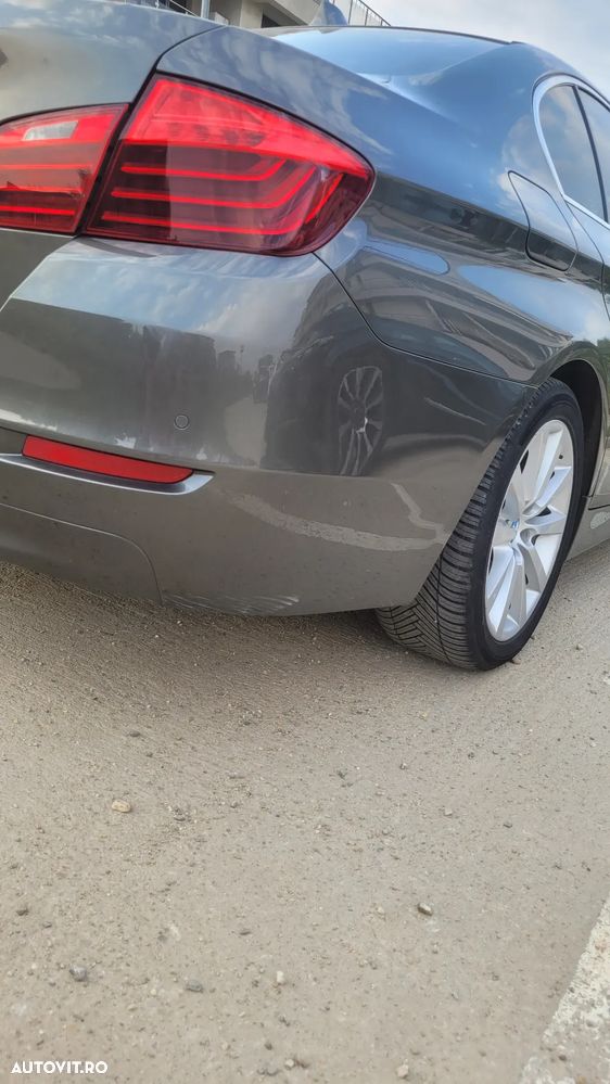 BMW Seria 5 528i xDrive AT - 23