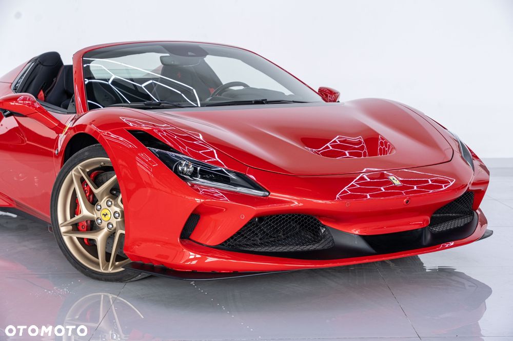 Ferrari F8 Spider 2022