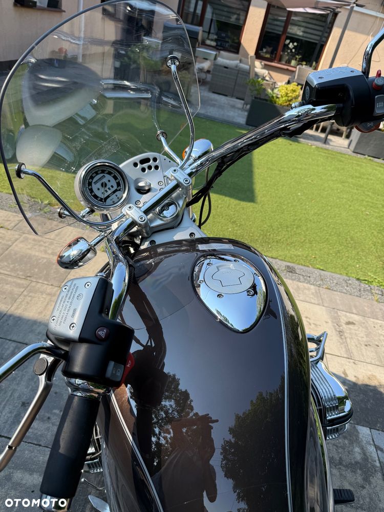 BMW R - 6