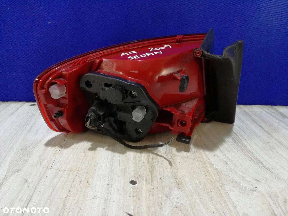 Audi A4 B8 8K lampa reflektor prawa tył tylna Sedan 07/11 - 3