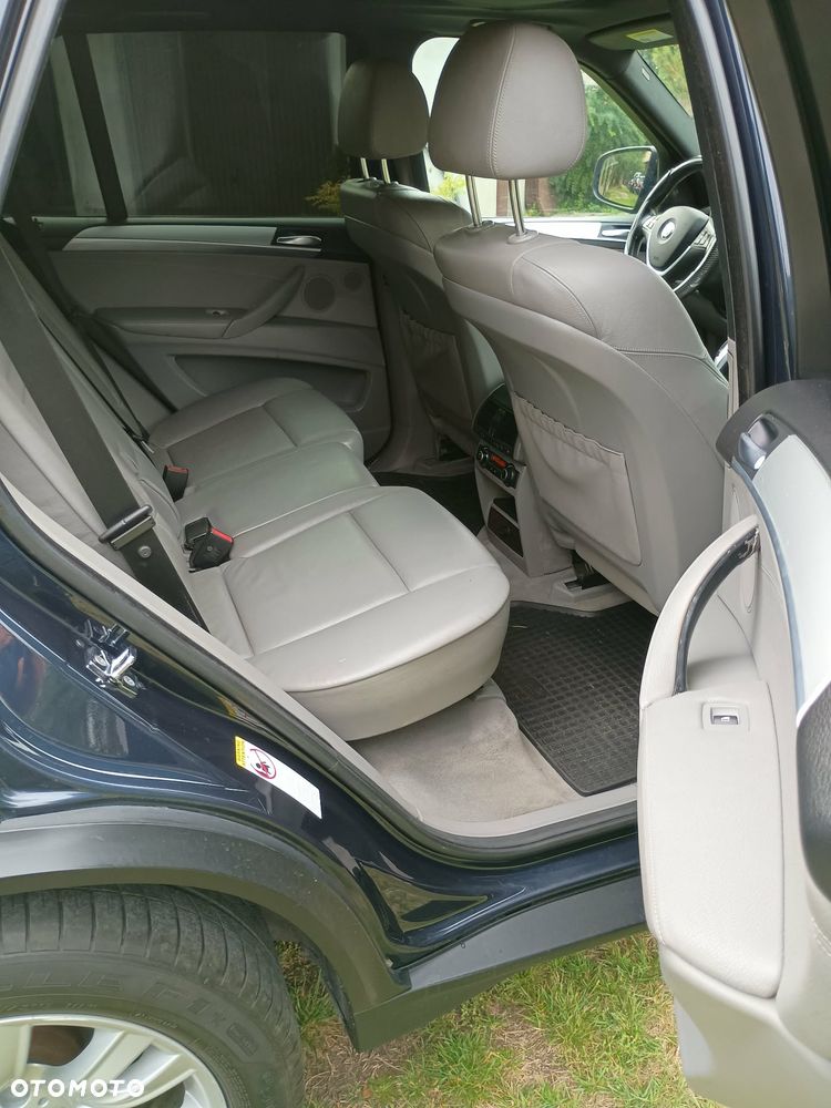 BMW X5 xDrive30i - 8