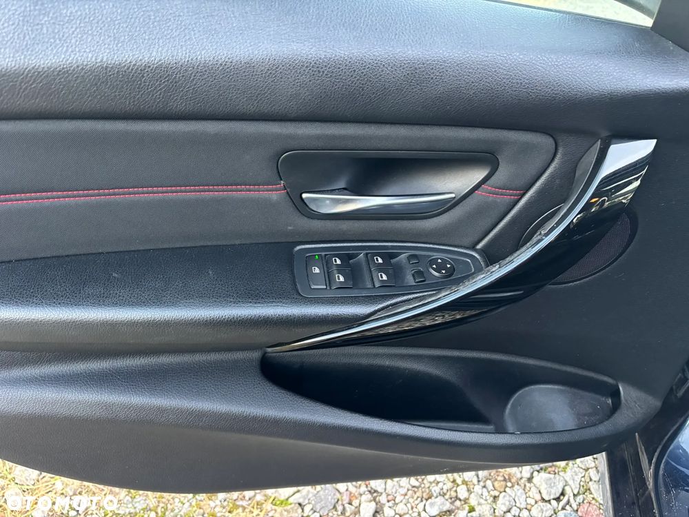 BMW Seria 3 316d Sport Line - 21