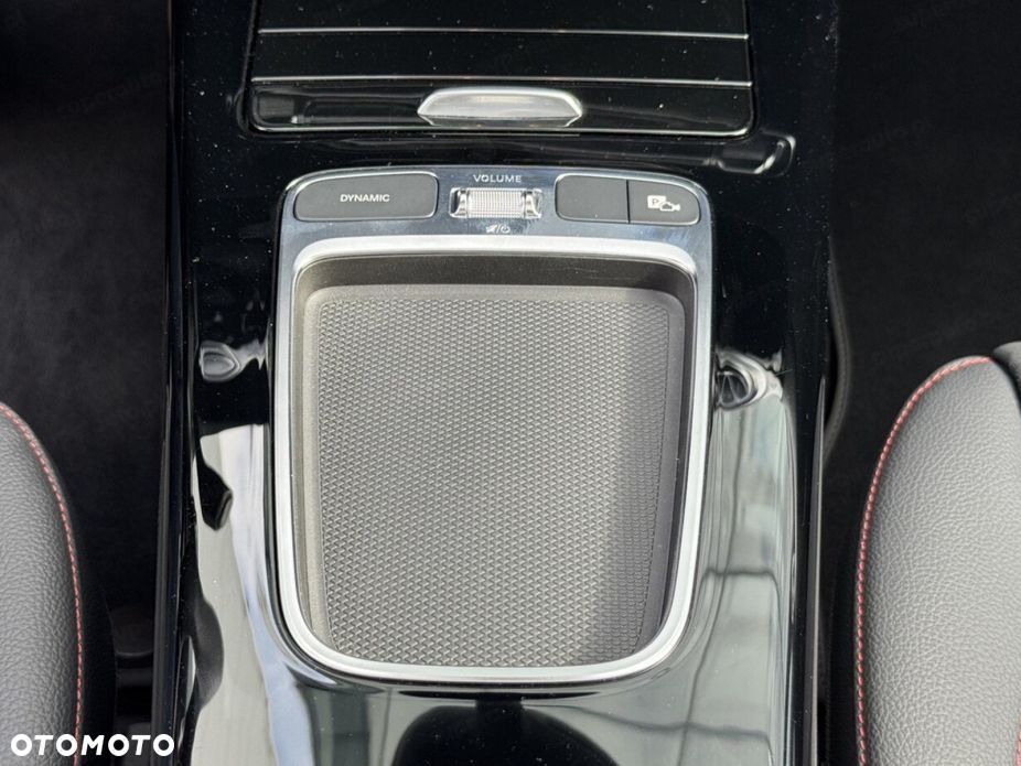 Mercedes-Benz Klasa A 200 AMG Line 7G-DCT - 13