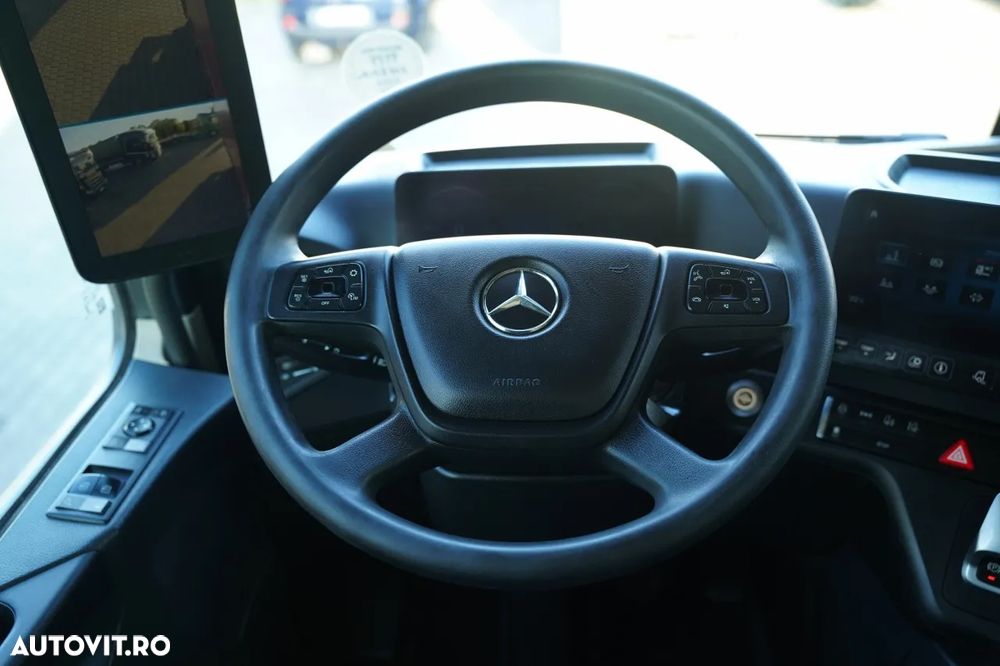 Mercedes-Benz ACTROS 2545 / Prelată culisantă – 7,4 m / Camion rigid / Mega / Plafon liftabil / Prelată ranforsată / 699.000 km / 450 CP / - 28
