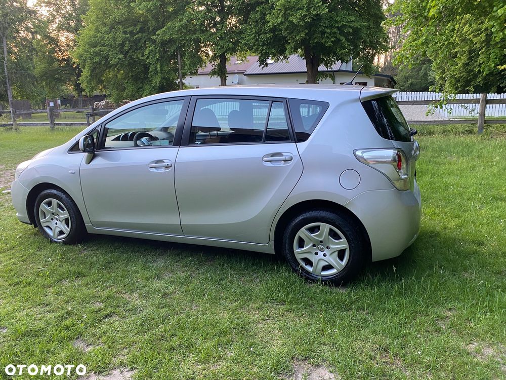 Toyota Verso 2.0 D-4D Luna - 5