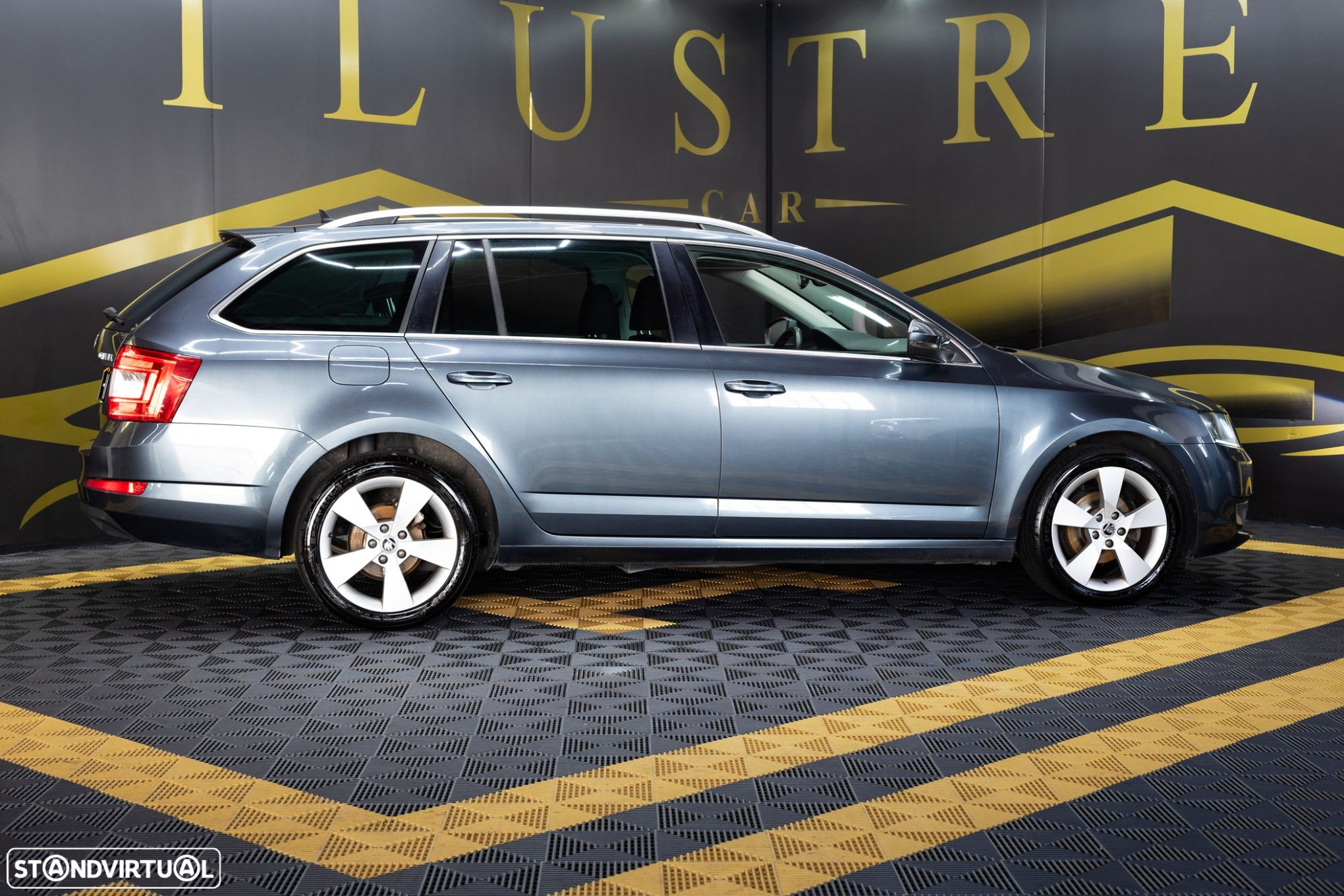 Skoda Octavia Break 1.6 TDi Ambition - 4
