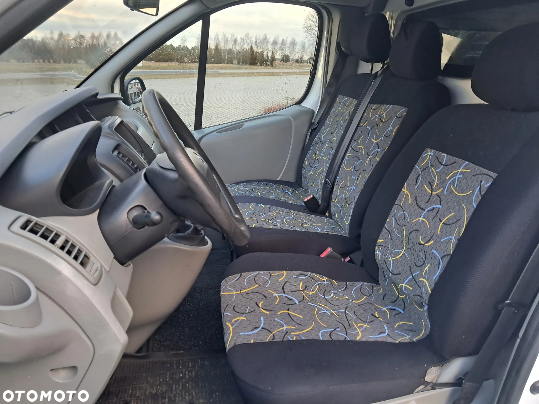 Renault TRAFIC - 7