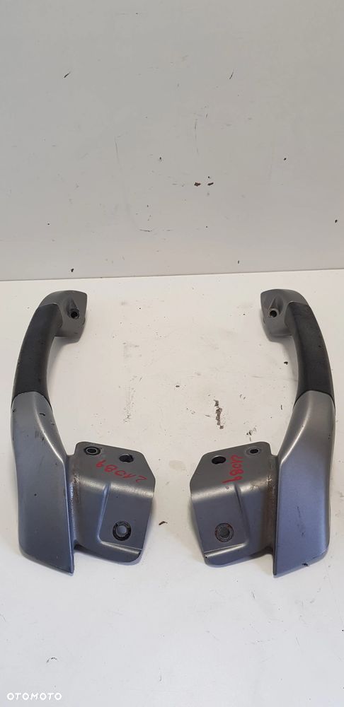 Piaggio MP3 Uchwyt Trzymanie Pasażera - 1