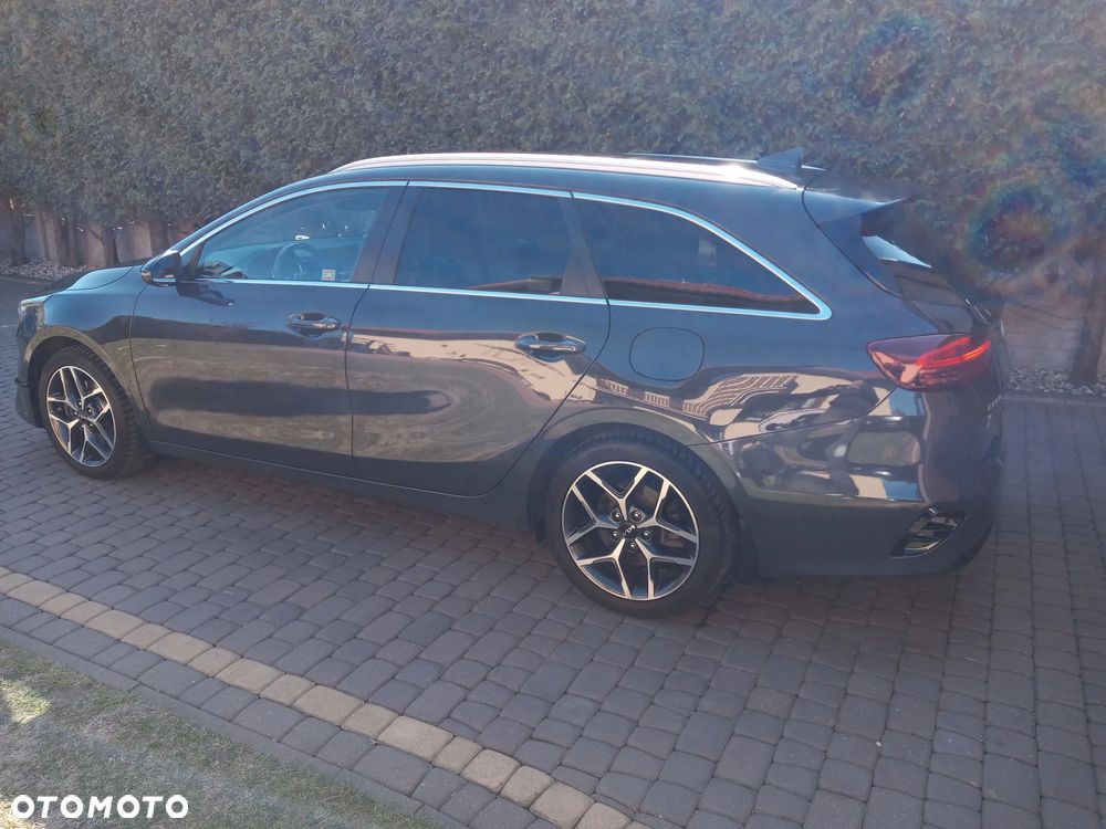 Kia Ceed 1.5 T-GDI L Business Line Plus - 4
