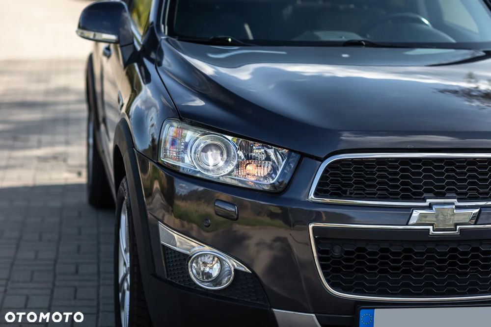 Chevrolet Captiva 2.2 d LTZ - 1