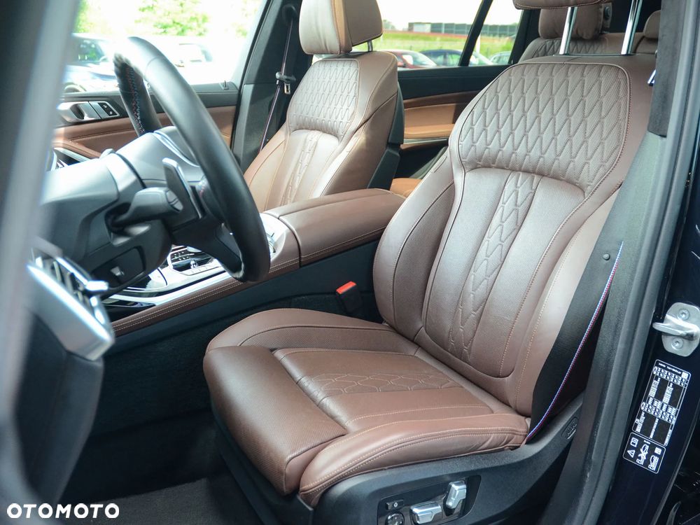 BMW X7 M60i xDrive mHEV sport - 38