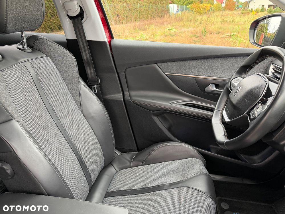 Peugeot 3008 - 18