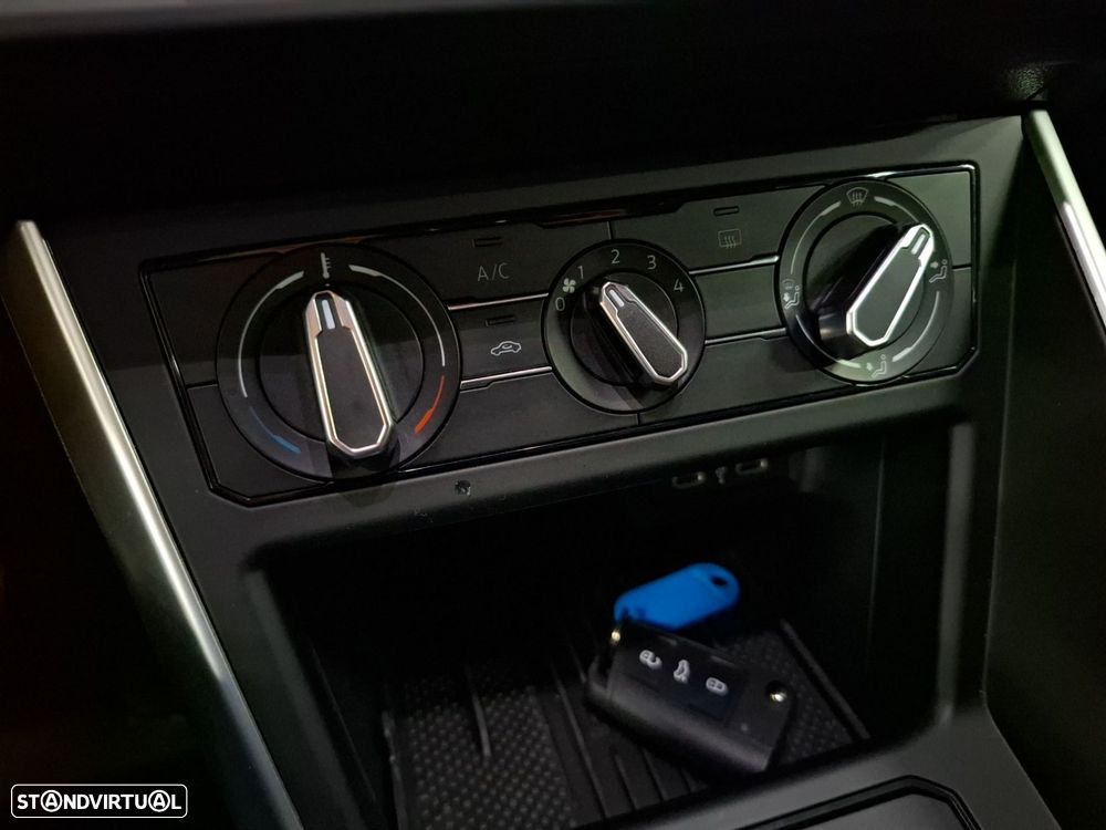 VW Taigo 1.0 TSI Urban - 19