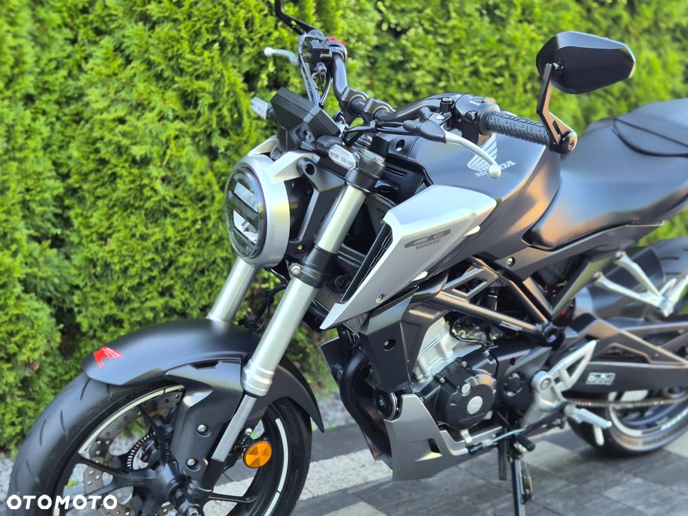 Honda CB - 13