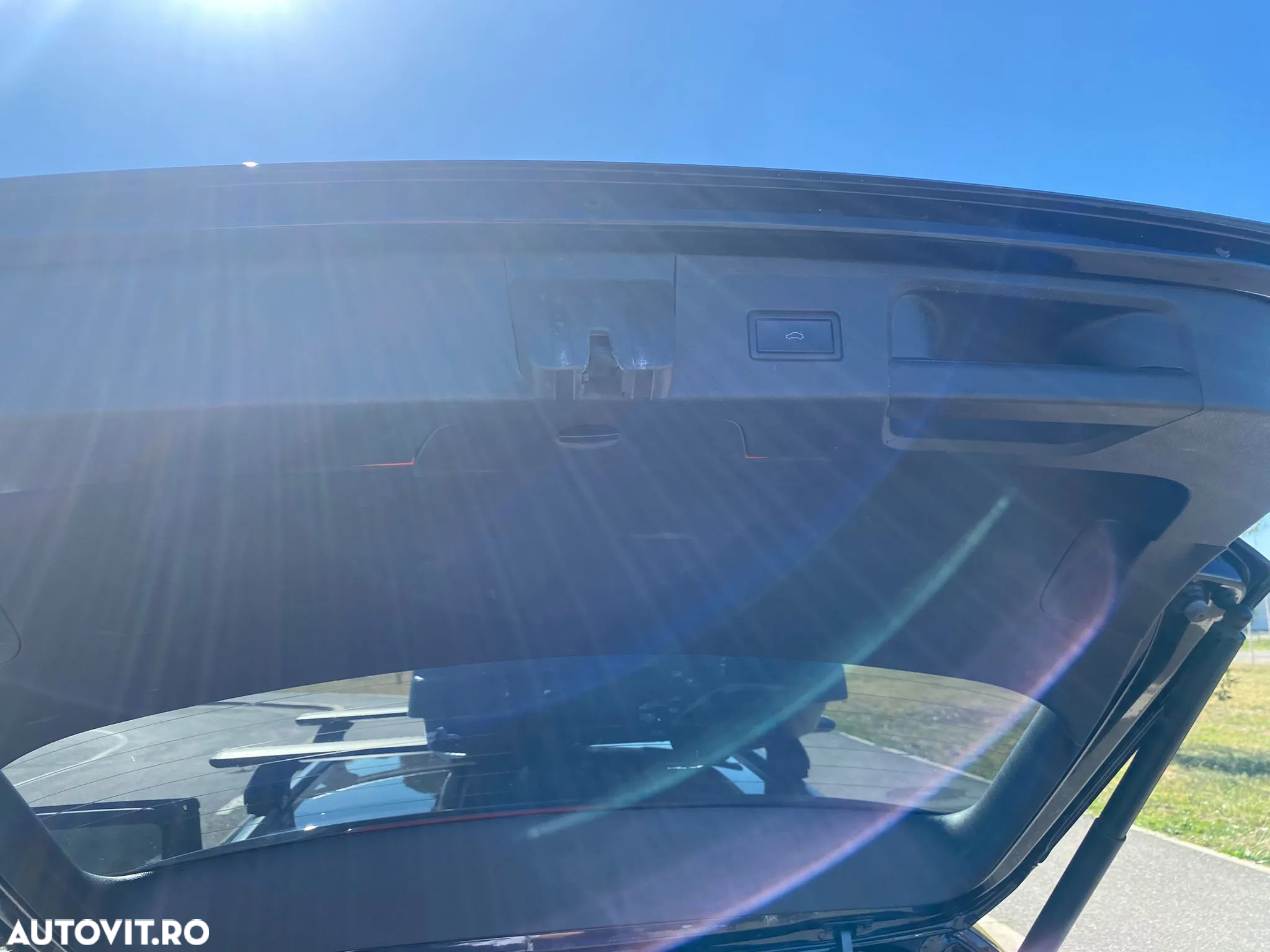 Volkswagen Passat - 12