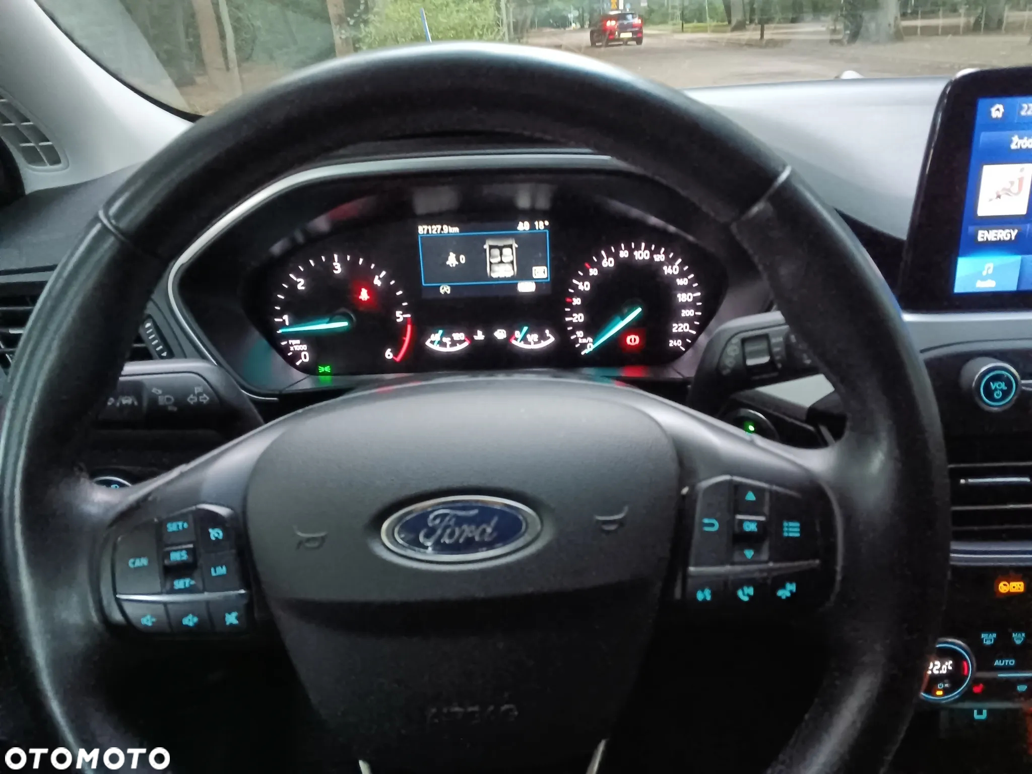 Ford Focus 1.5 EcoBlue Start-Stopp-System COOL&CONNECT - 13