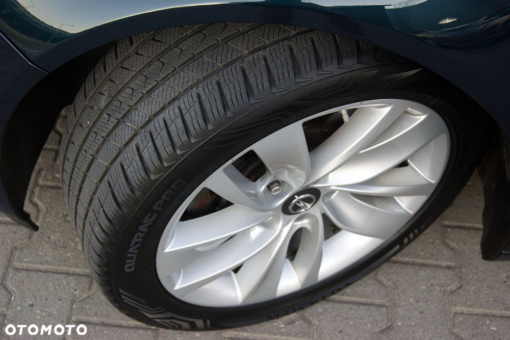 Opel Insignia 2.0 CDTI Cosmo S&S - 24