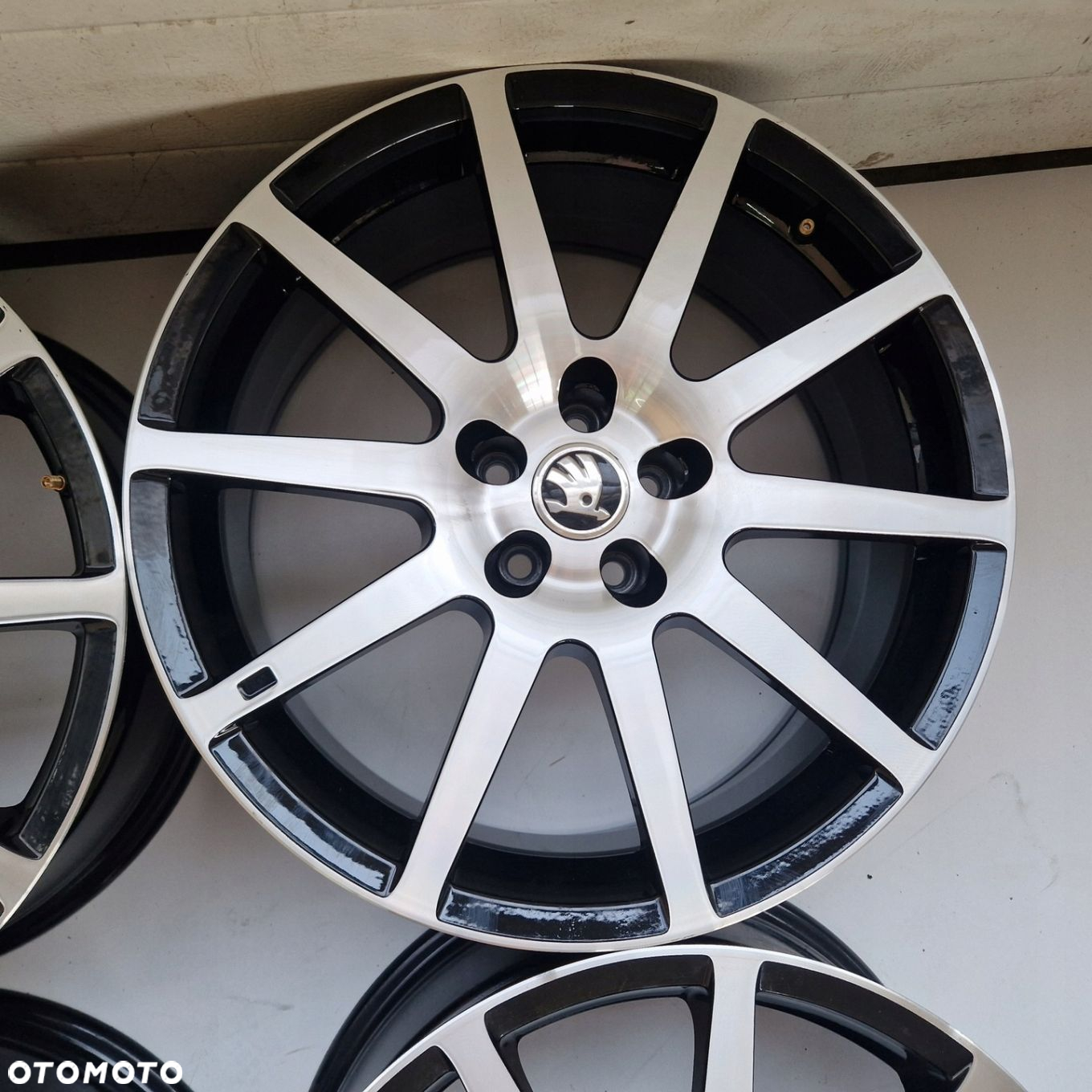 SKODA SCALA KAMIQ FABIA 5x100 18 ET35 JAK NOWE - 6
