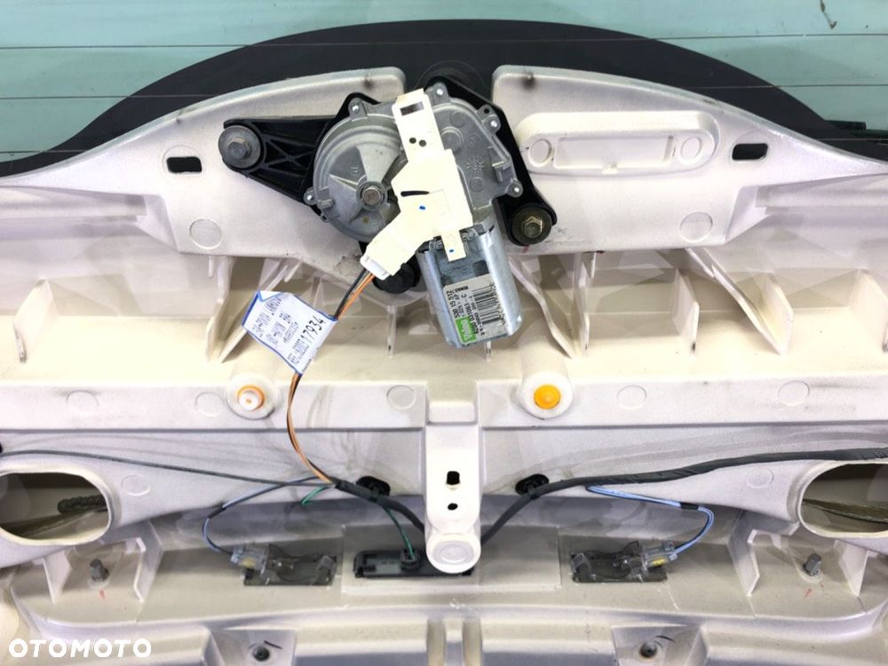 KLAPA TYŁ - 299.00 PLN - RENAULT ESPACE IV (JK0/1_) 2002 - 2022 2.2 dCi (JK0H) 110 kW [150 KM] olej - 8