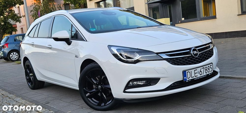 Opel Astra 1.6 D Start/Stop Dynamic - 24