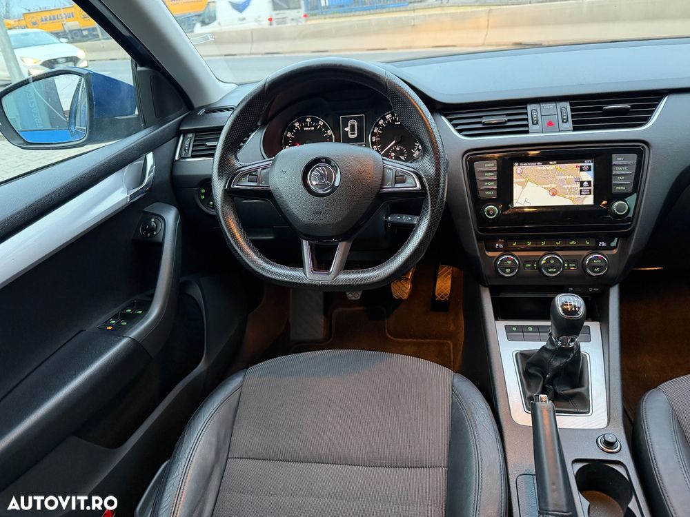 Skoda Octavia - 15